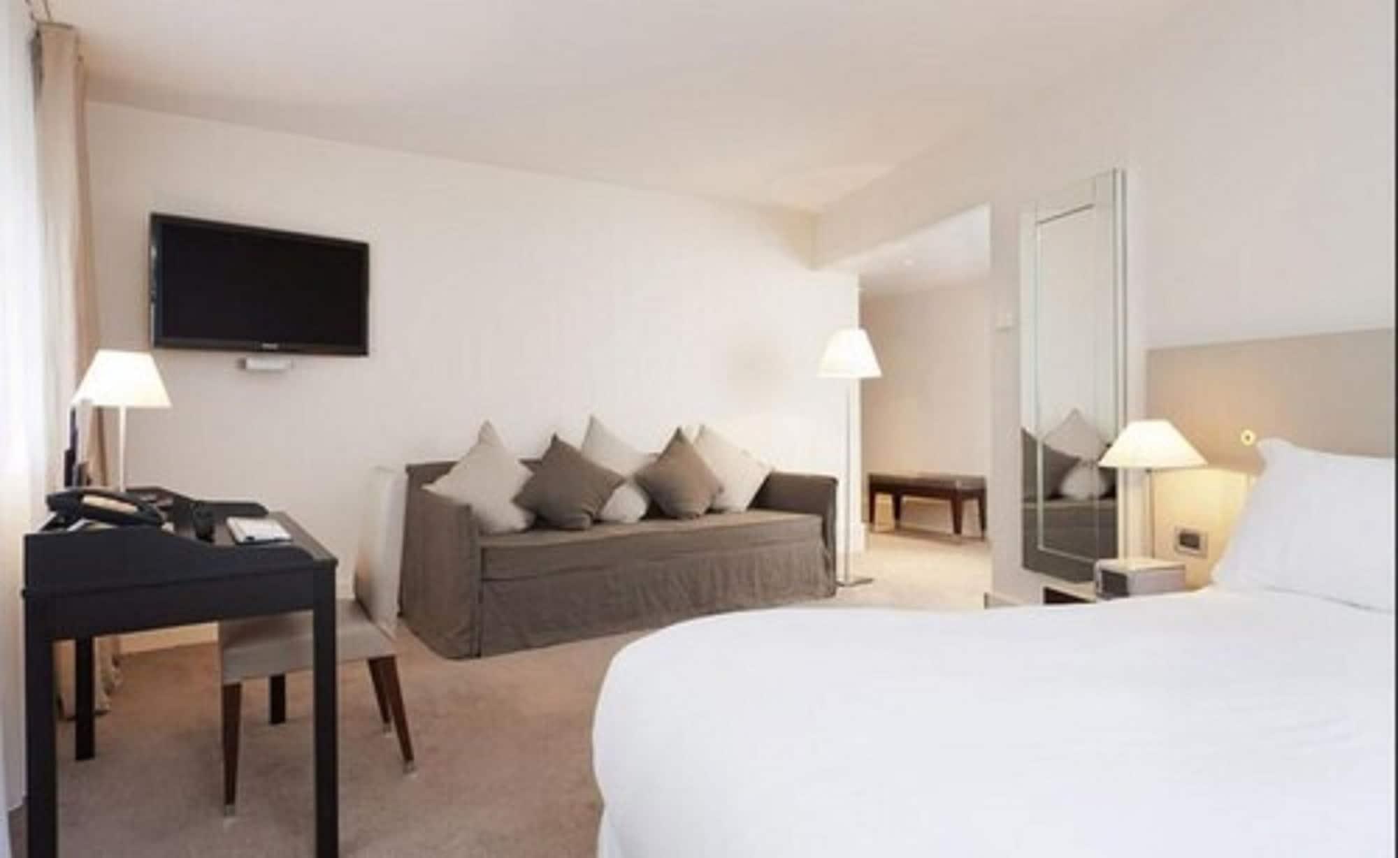 La Maison Champs Elysees Paris Ngoại thất bức ảnh